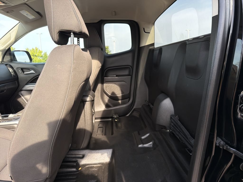 Used 2021 Chevrolet Colorado LT w/ Fleet Safety Package RWD image 12