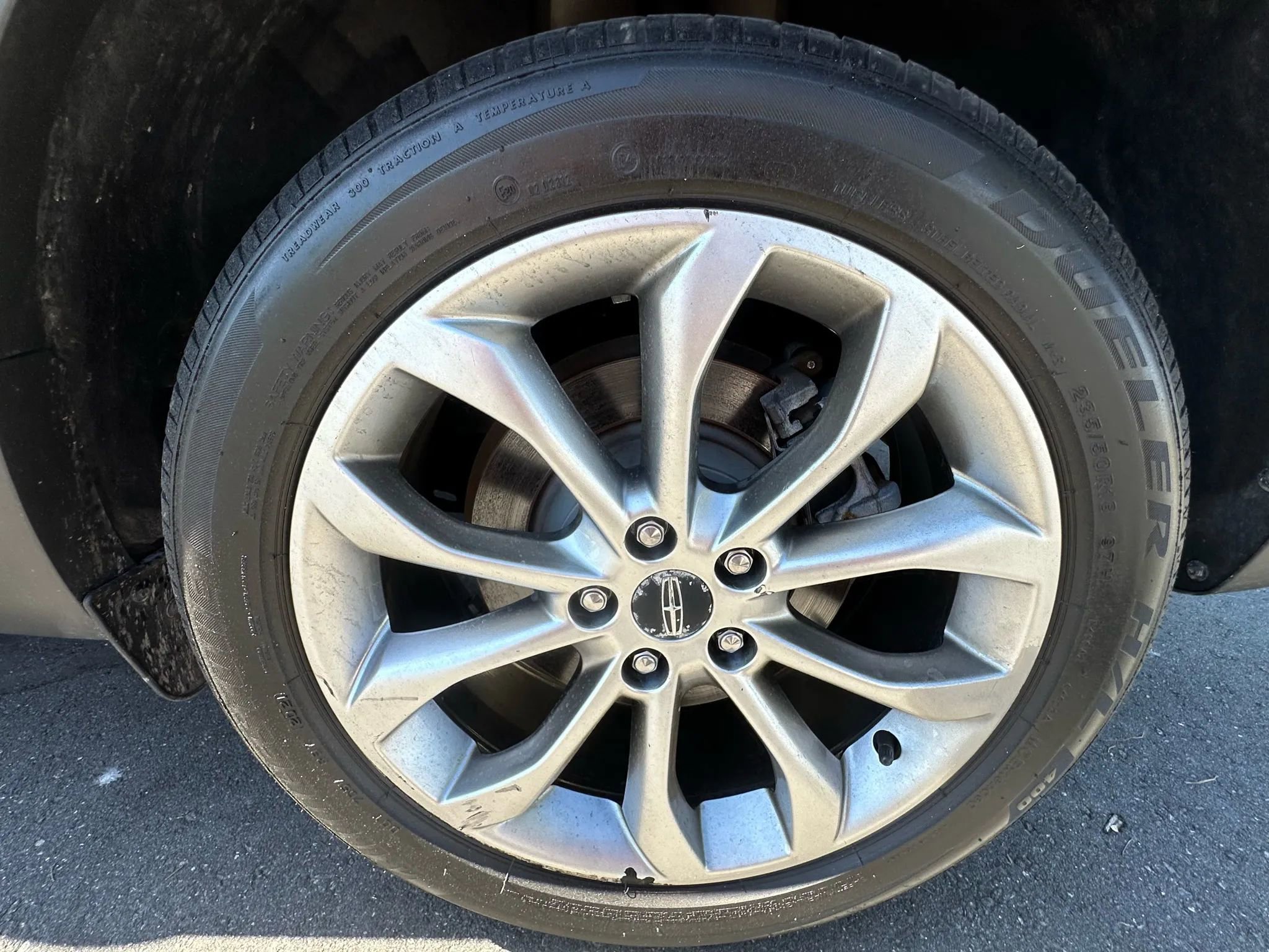 Used 2017 Lincoln MKC Select image 19