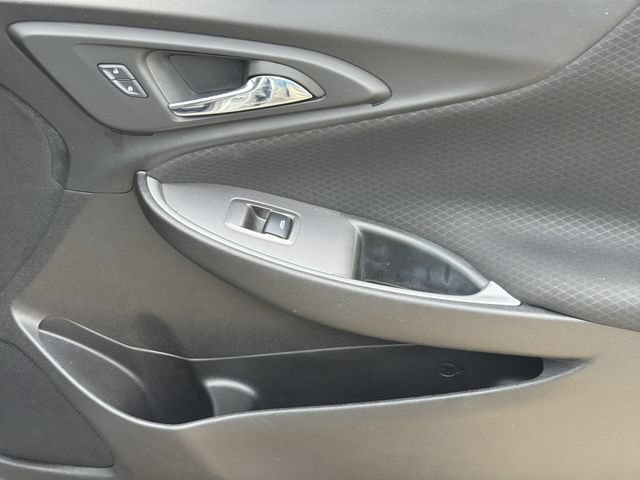Used 2025 Chevrolet Malibu LT FWD image 35
