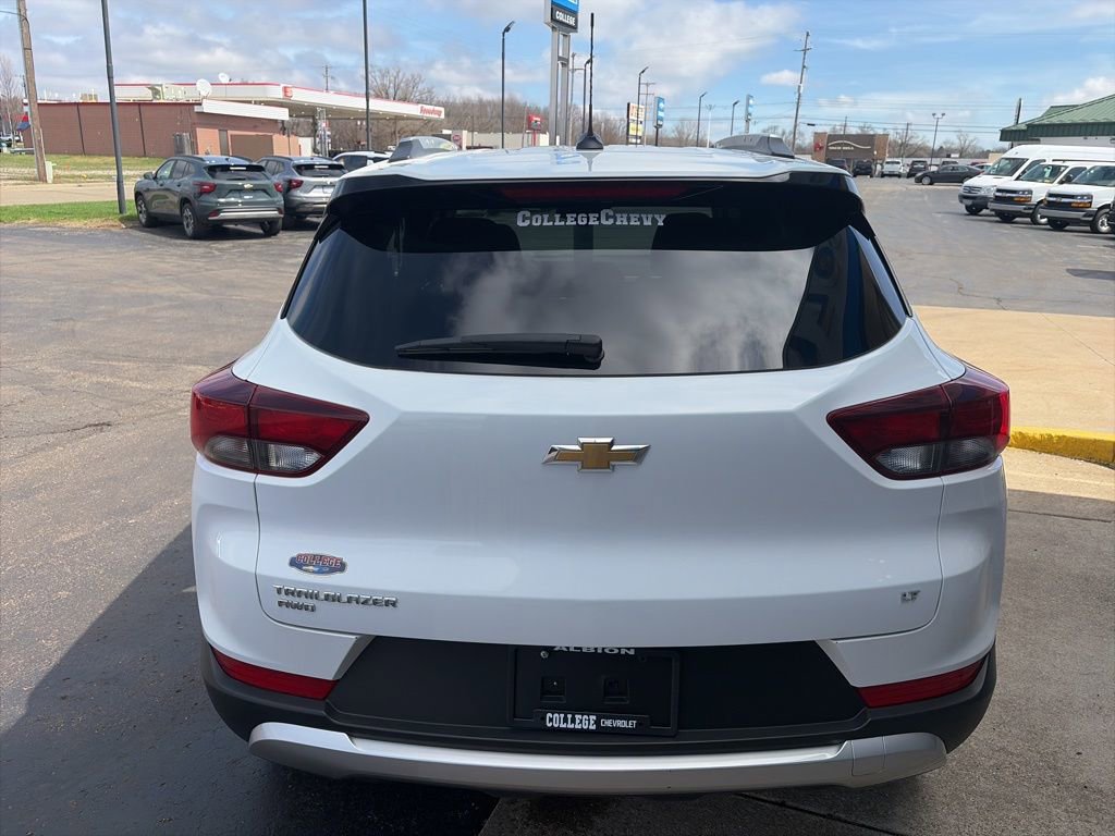 Used 2025 Chevrolet TrailBlazer LT image 8
