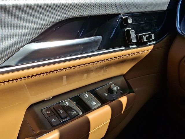 Used 2023 Jeep Grand Wagoneer Series III image 26