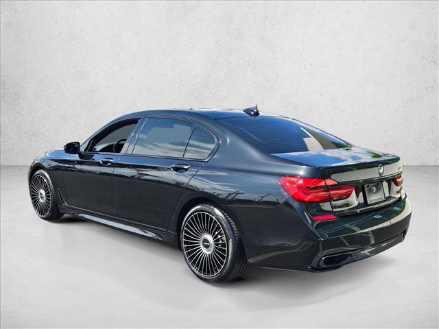 Used 2019 BMW 750i w/ M Sport Package RWD image 8