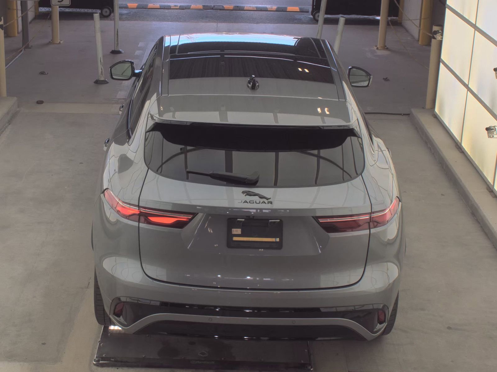 Used 2025 Jaguar F-PACE R-Dynamic S image 10