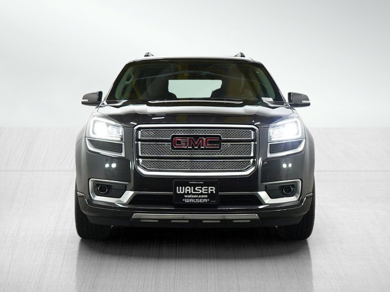 Used 2015 GMC Acadia Denali image 8