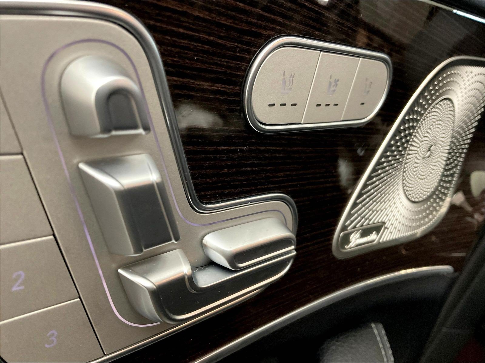 Certified 2025 Mercedes-Benz GLE 450 4MATIC image 38