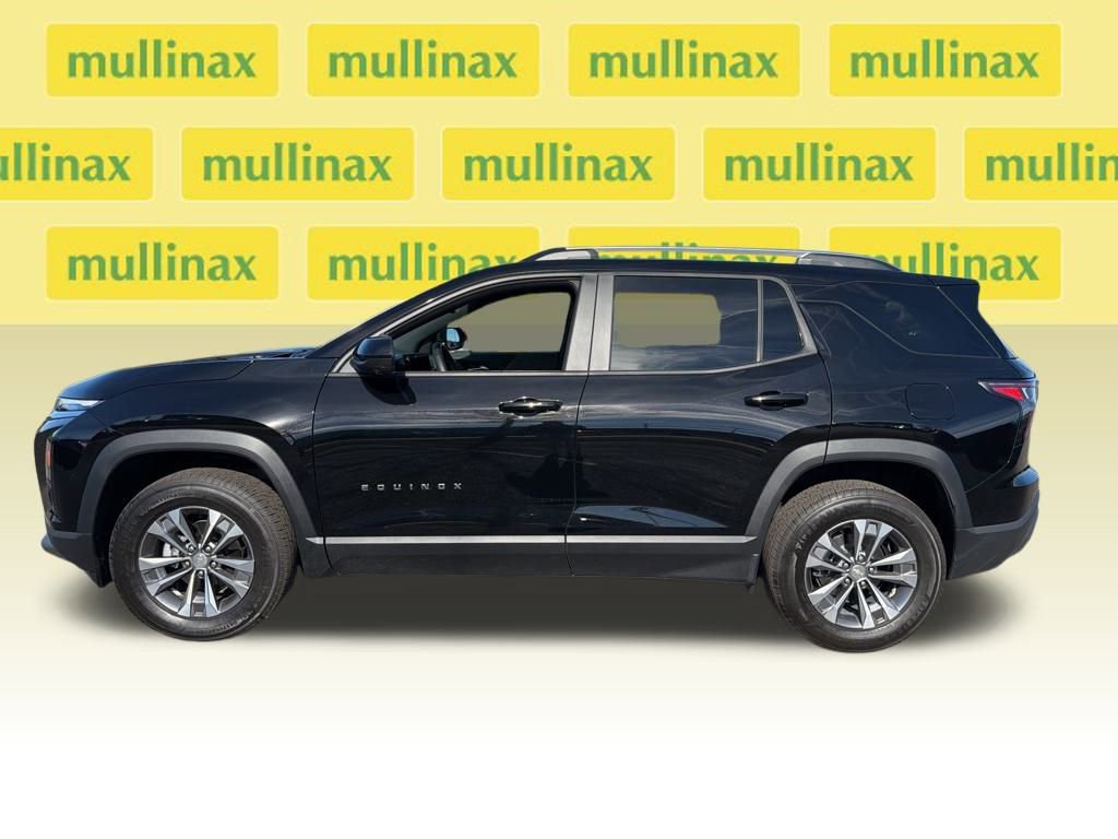 Used 2025 Chevrolet Equinox LT w/ Convenience Package II image 6