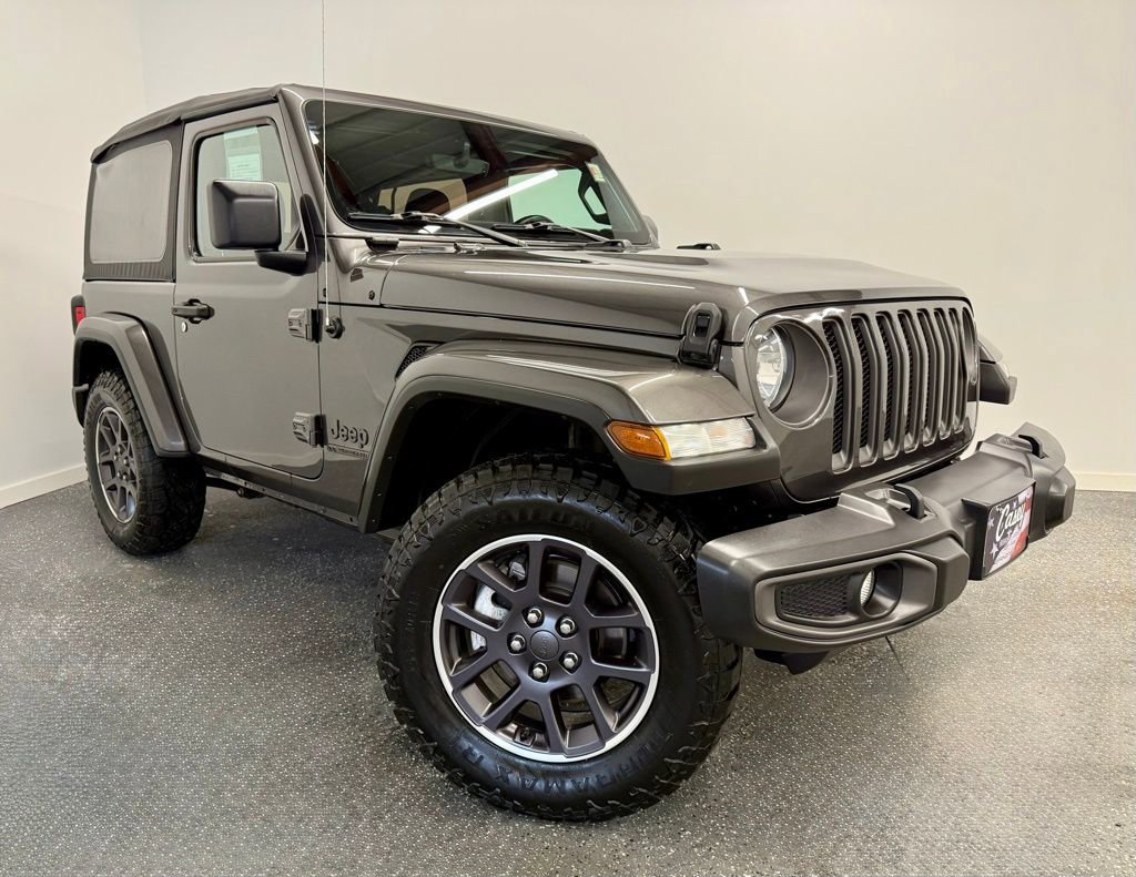 Used 2021 Jeep Wrangler Sport image 4