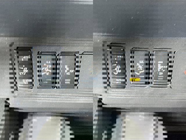 New 2026 Nissan Frontier SV w/ SV Convenience Package image 16