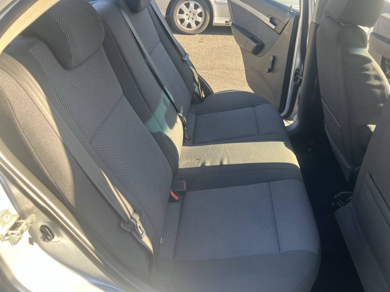 Used 2011 Chevrolet Aveo LT FWD image 29