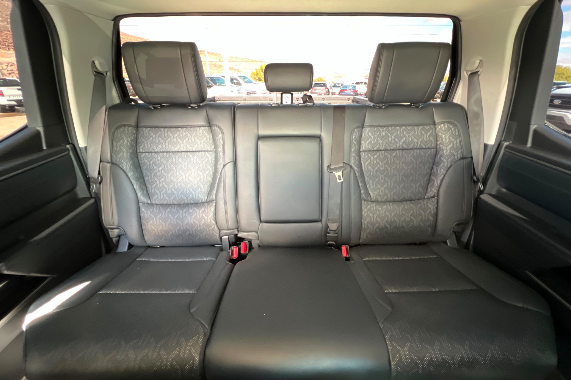 Used 2024 Toyota Tundra Limited AWD/4WD image 25