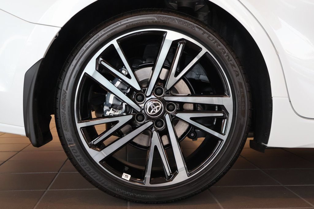 Used 2026 Toyota Camry XSE FWD image 14