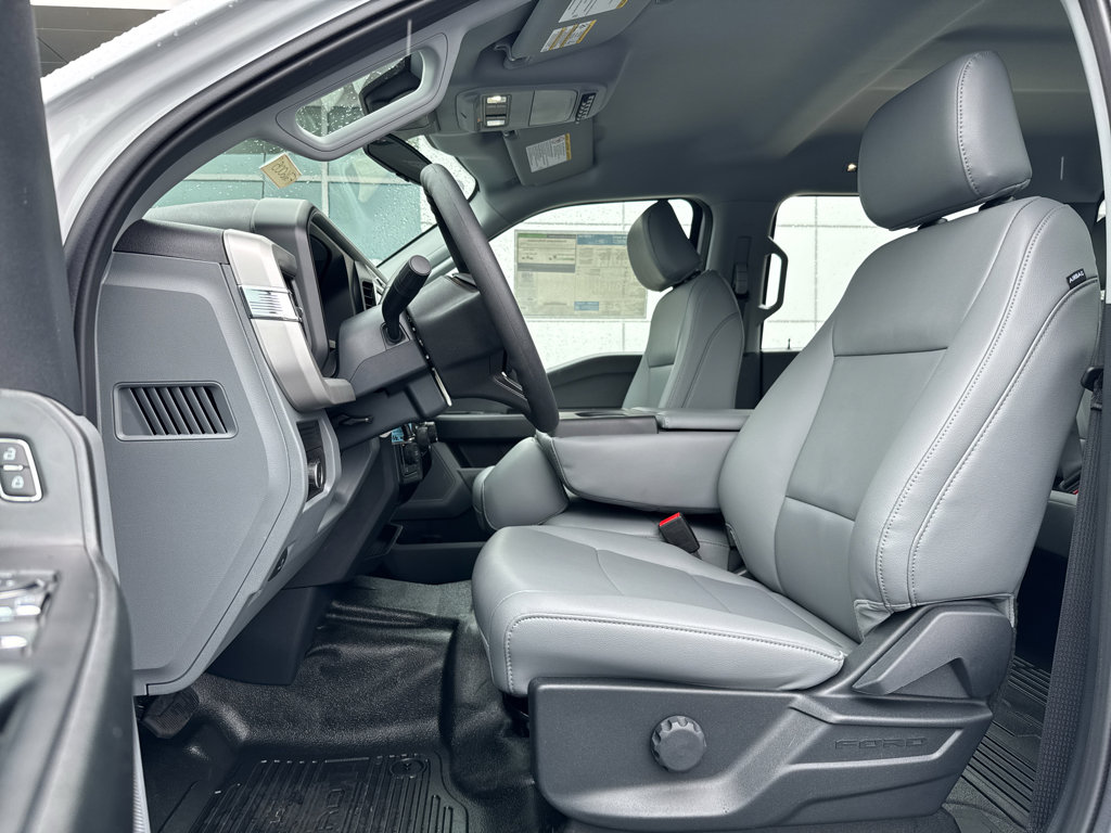 New 2026 Ford F350 XL w/ FX4 Off-Road Package image 5
