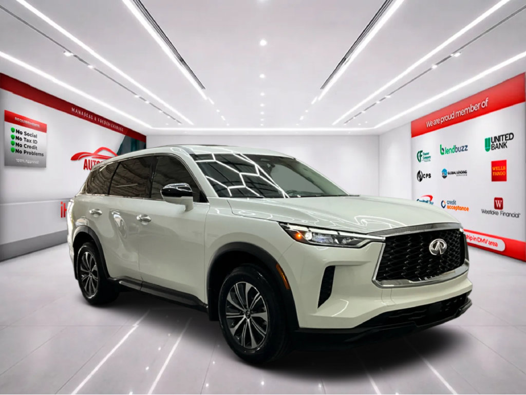 Used 2025 INFINITI QX60 Pure FWD image 2