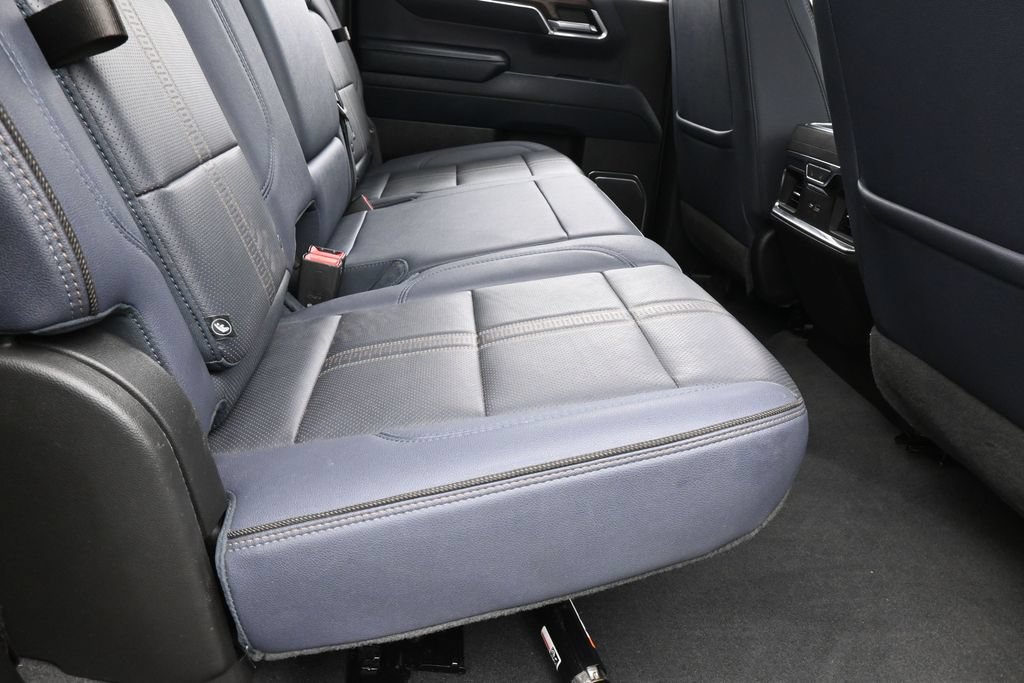Used 2023 Chevrolet Silverado 1500 High Country w/ Technology Package RWD image 48