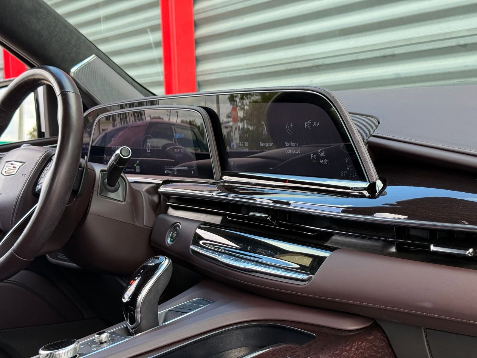 Used 2022 Cadillac Escalade ESV Sport Platinum image 23