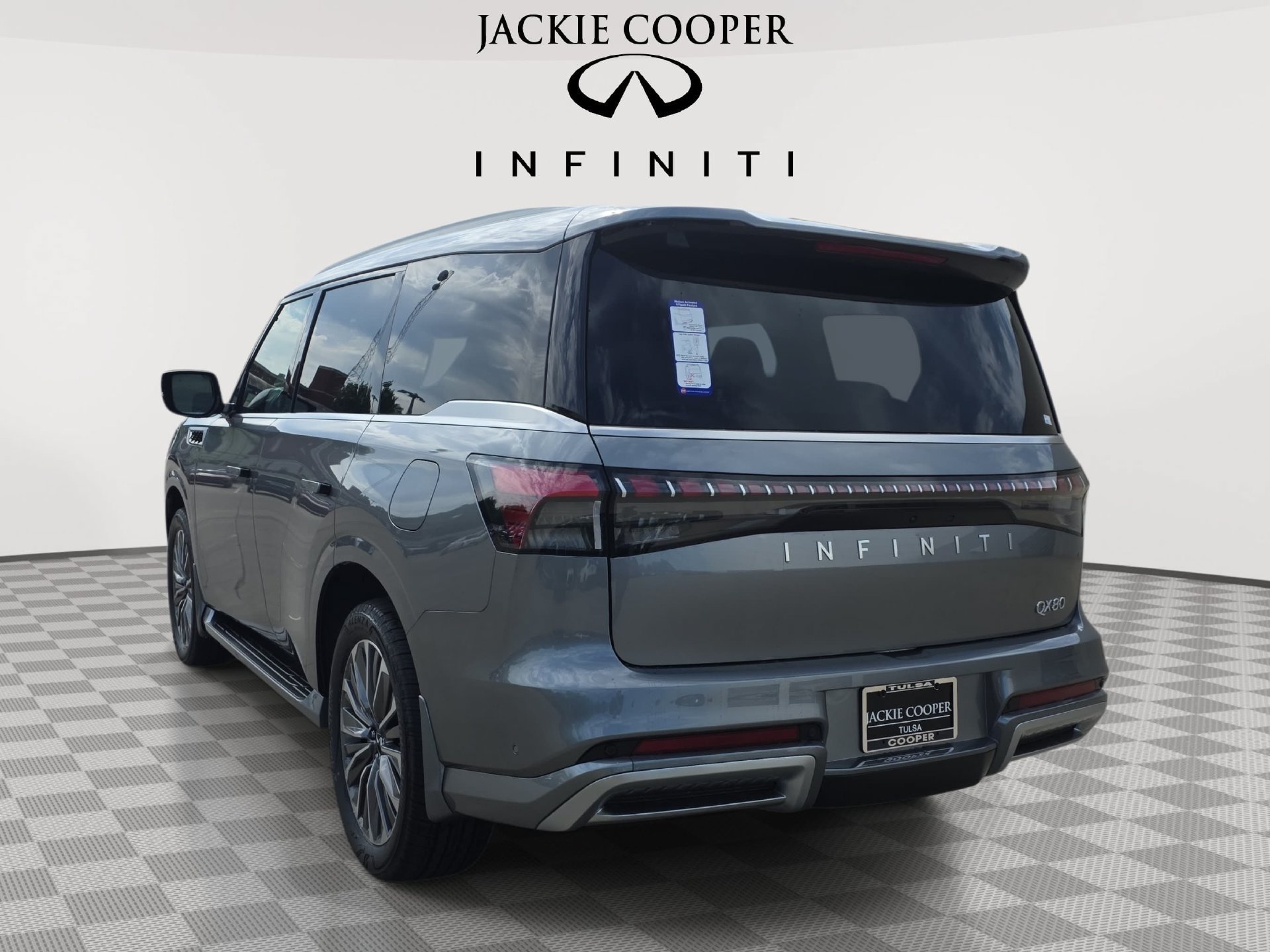 New 2026 INFINITI QX80 Luxe w/ Cargo Package RWD image 7