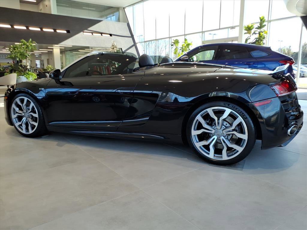 Used 2011 Audi R8 V10 AWD/4WD image 5