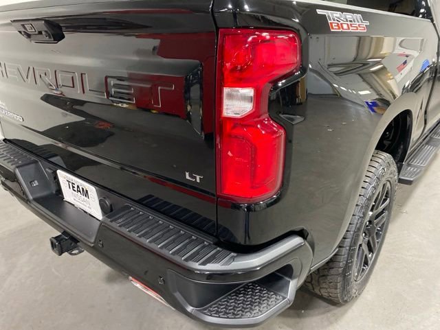 Used 2023 Chevrolet Silverado 1500 LT Trail Boss w/ Convenience Package II AWD/4WD image 29