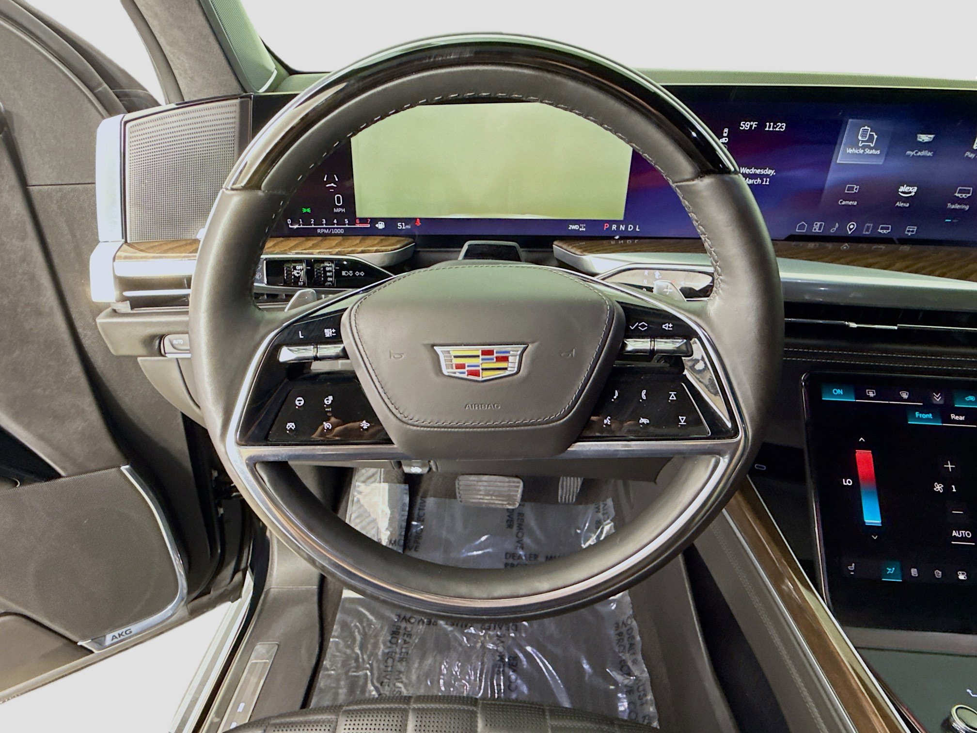 Used 2025 Cadillac Escalade Sport Platinum w/ LPO, ONYX Package image 11