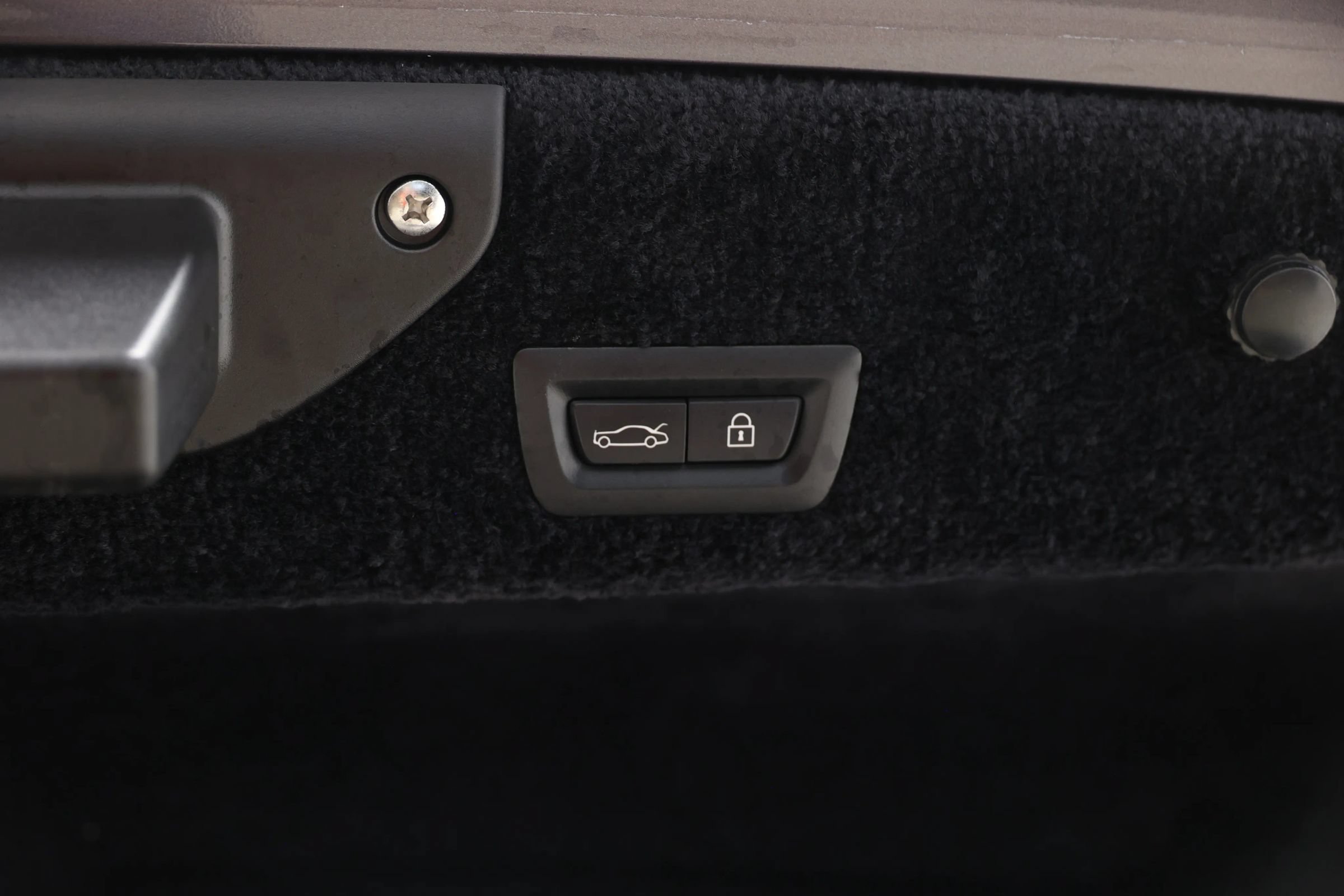 Used 2017 Rolls-Royce Wraith RWD image 82
