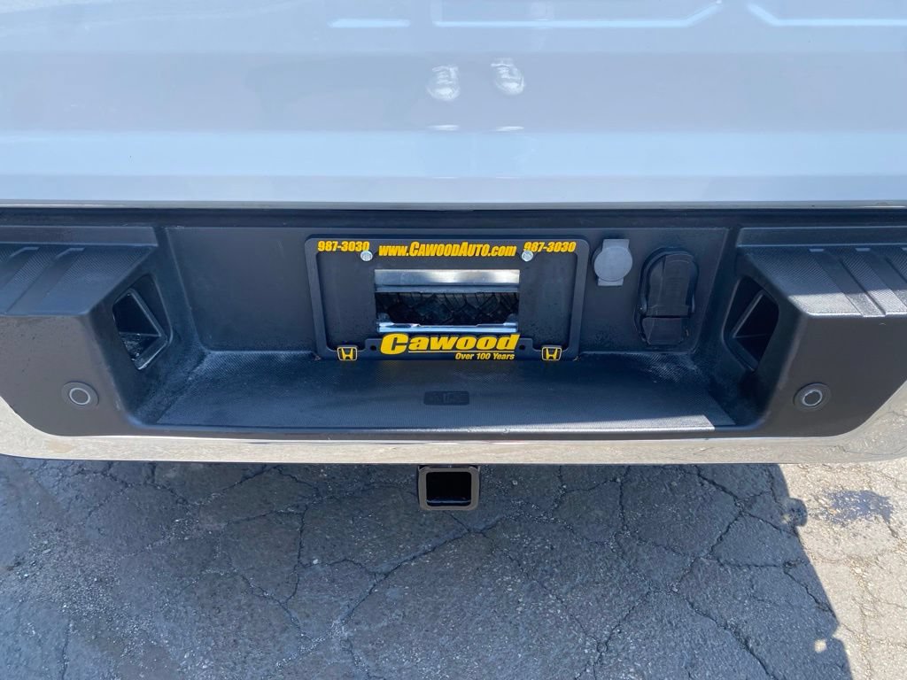 Used 2024 Ford F150 XL w/ Equipment Group 103A High AWD/4WD image 4