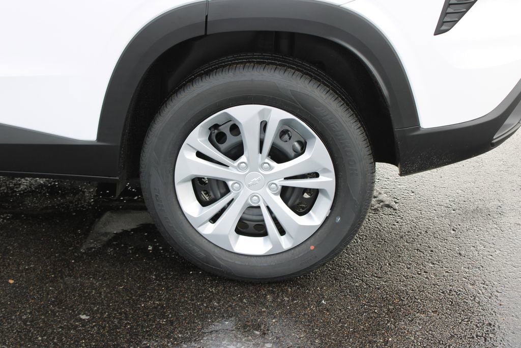 New 2026 Chevrolet Trax LS image 41