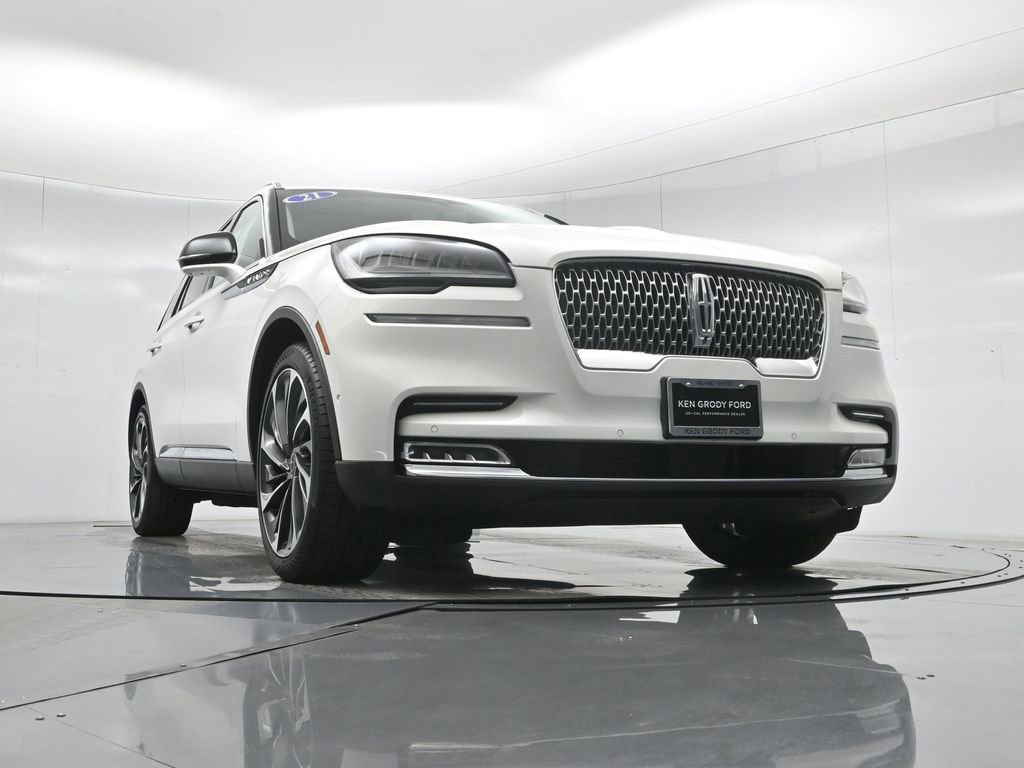 Used 2021 Lincoln Aviator Reserve w/ Equipment Group 201A image 47