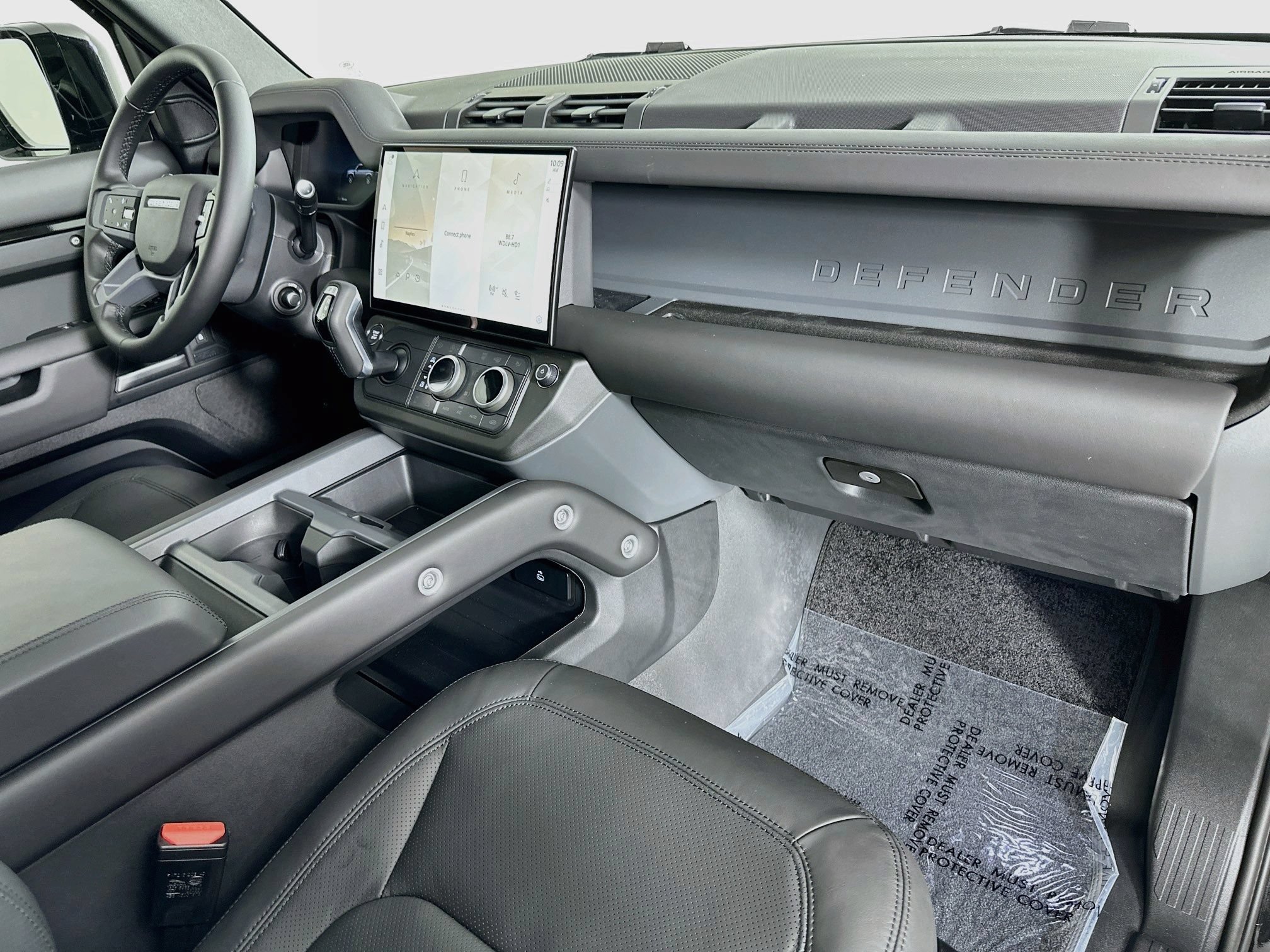 New 2026 Land Rover Defender 110 X-Dynamic SE AWD/4WD image 27