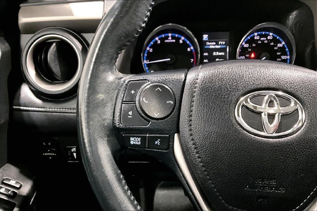 Used 2016 Toyota RAV4 XLE AWD/4WD image 14