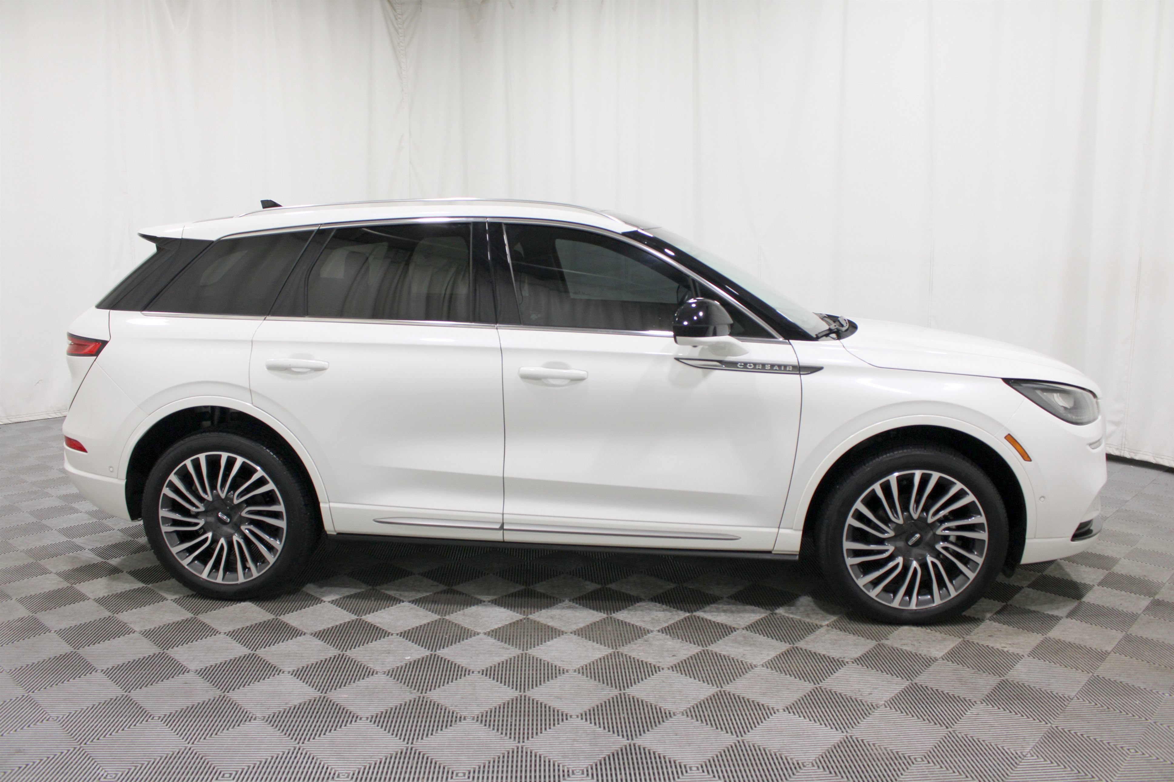Certified 2022 Lincoln Corsair AWD w/ Premium Package image 29