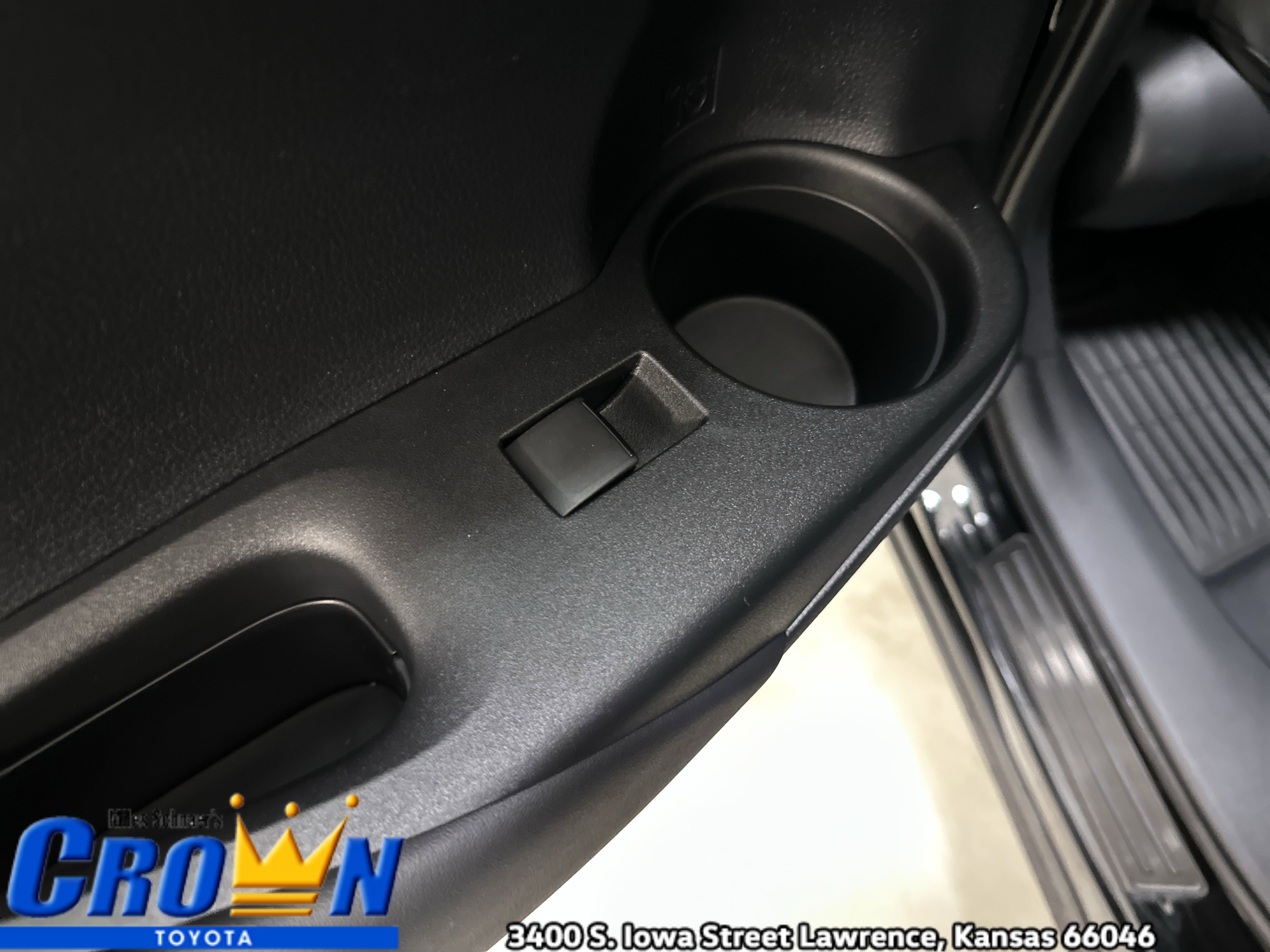 New 2026 Toyota Corolla Cross XSE image 25