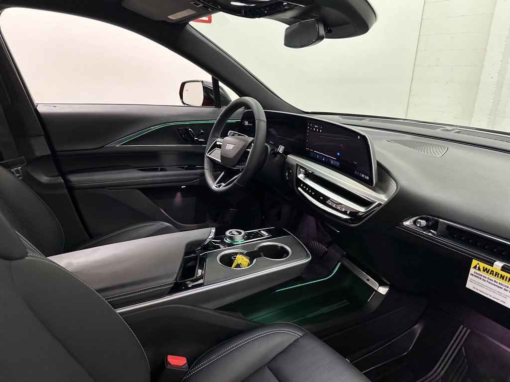 Used 2024 Cadillac Lyriq Luxury w/ LPO, Floor Liner Package image 54