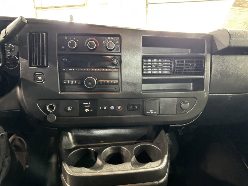 Used 2020 Chevrolet Express 3500 w/ Driver Convenience Package image 9