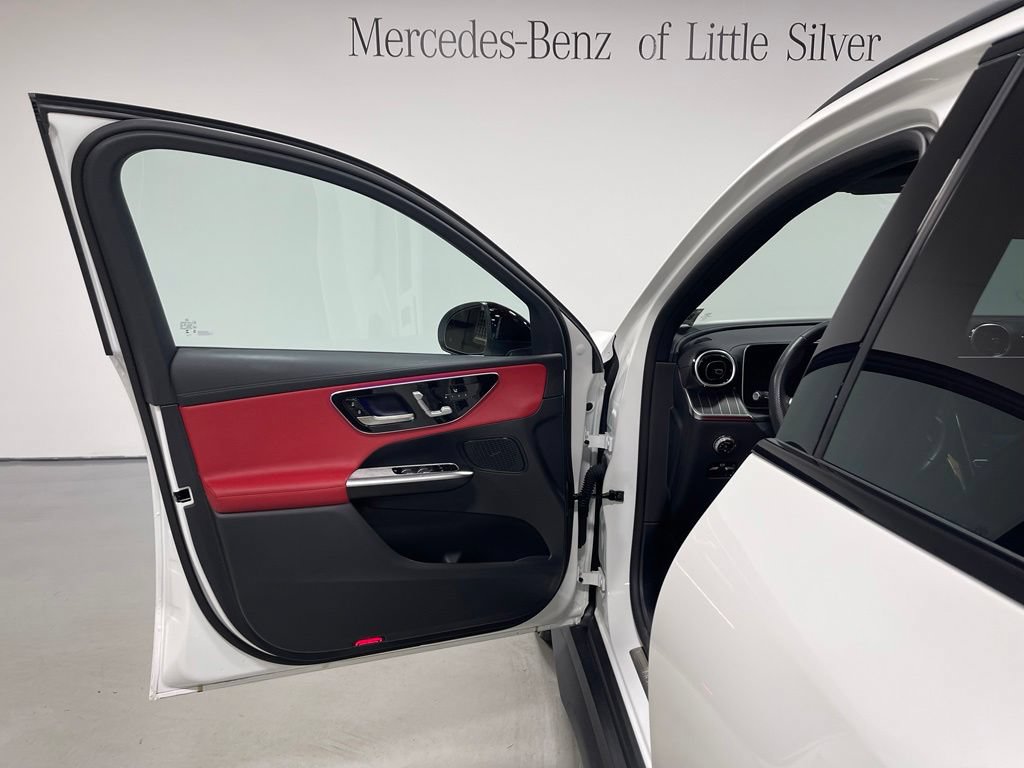 Certified 2023 Mercedes-Benz GLC 300 4MATIC image 17