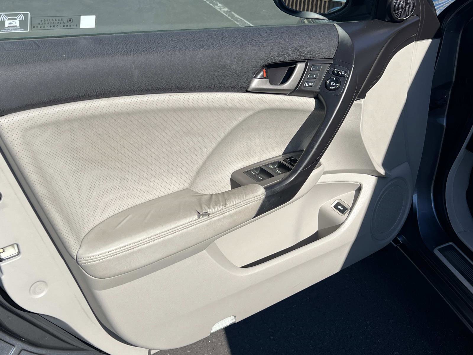 Used 2009 Acura TSX Sedan image 6