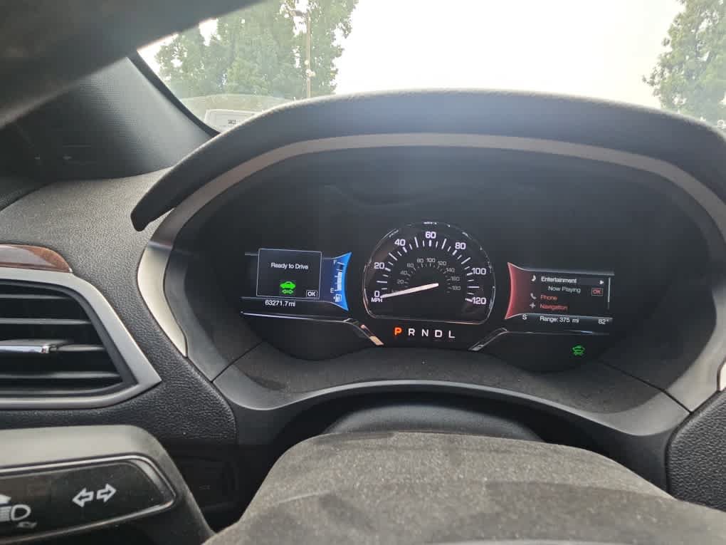 Used 2019 Lincoln MKZ Reserve w/ Reserve Plus Package FWD image 19