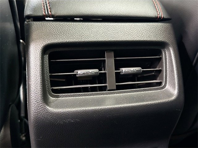 Used 2022 Ford Edge ST-Line image 28