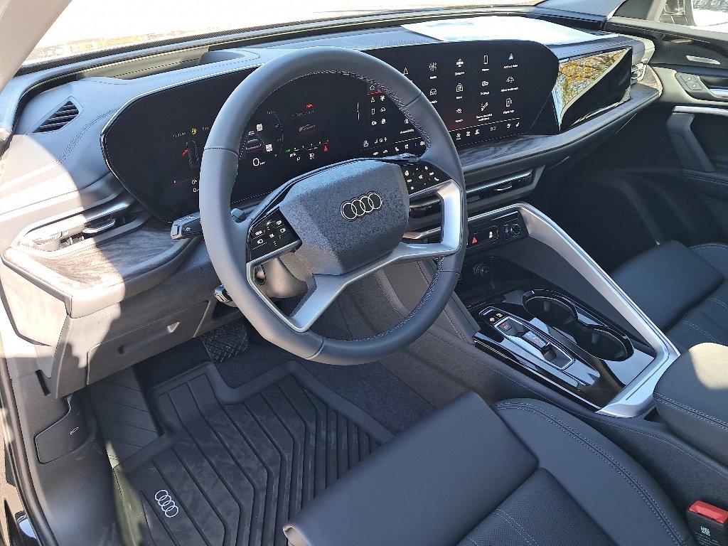 New 2025 Audi Q5 Premium Plus image 11