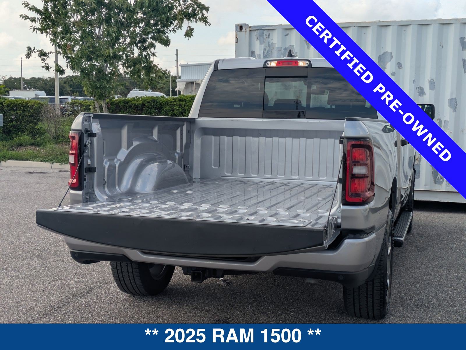 Used 2025 RAM 1500 Tradesman AWD/4WD image 14