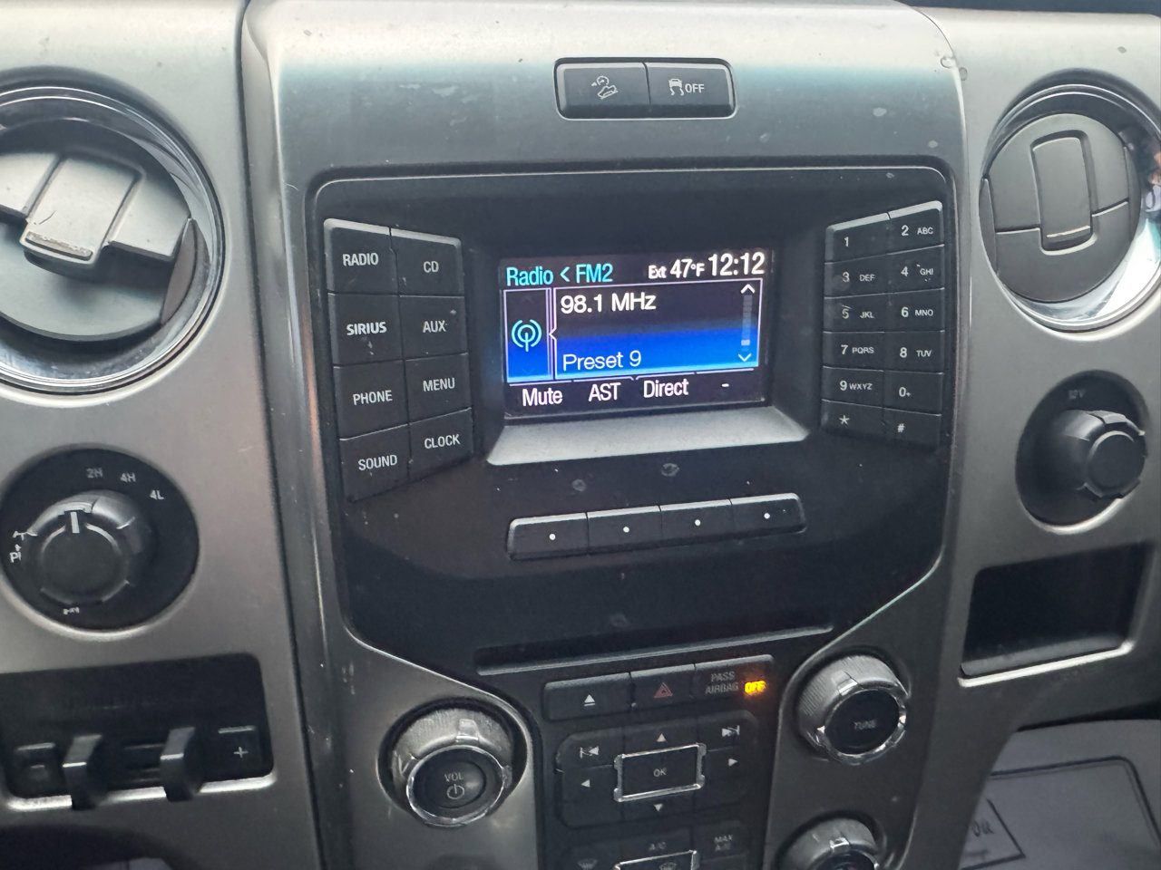 Used 2013 Ford F150 FX4 w/ Mid Equipment Group image 20