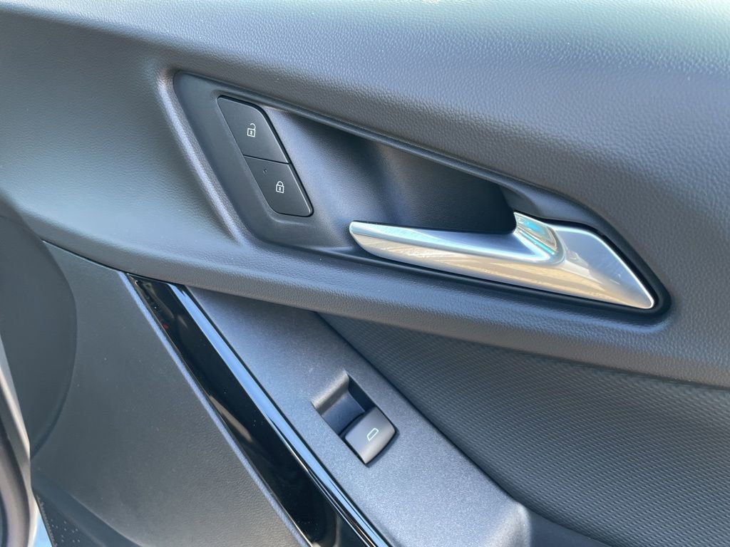 New 2026 Chevrolet Equinox LT image 31