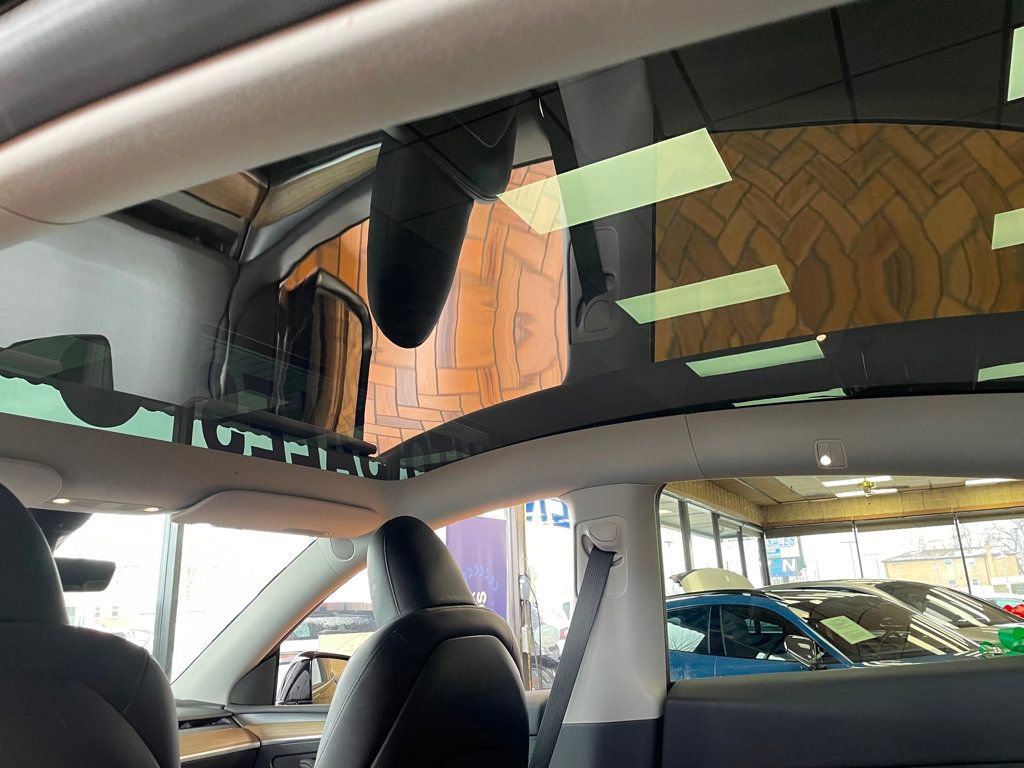 Used 2023 Tesla Model Y Long Range image 16