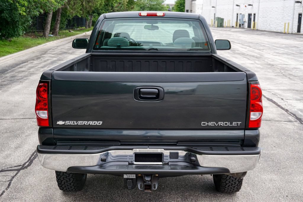 Used 2004 Chevrolet Silverado 2500 LS AWD/4WD image 51