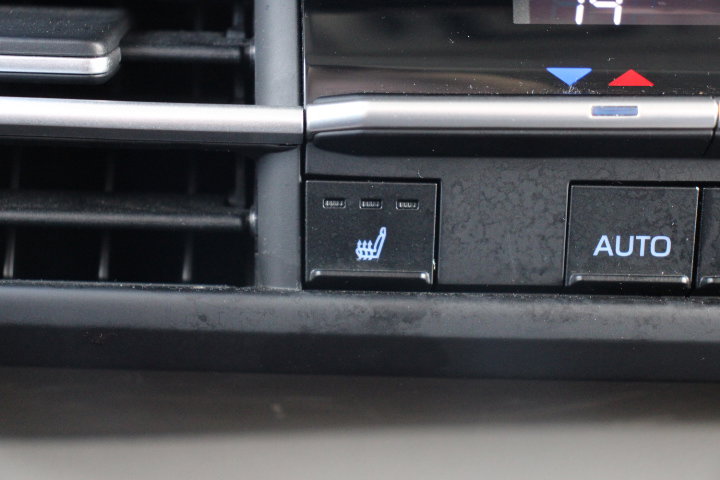 Certified 2024 Toyota Sienna XLE image 27