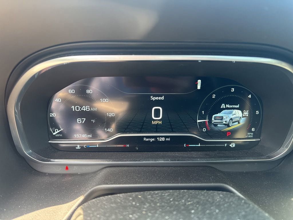 Certified 2023 GMC Yukon SLT w/ SLT Premium Package image 10