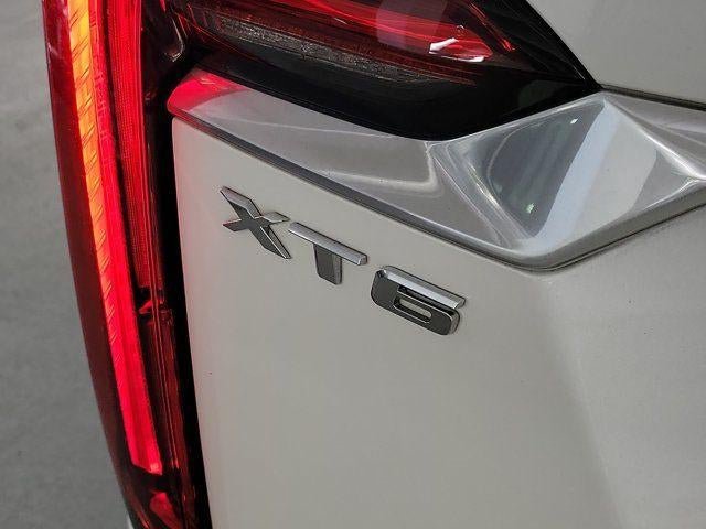Certified 2023 Cadillac XT6 Luxury FWD image 7