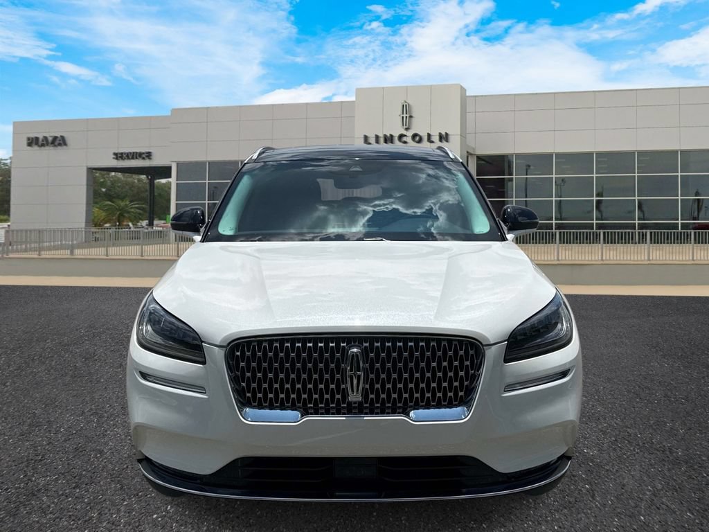 Certified 2020 Lincoln Corsair Reserve w/ Beyond Blue Interior Package FWD image 8