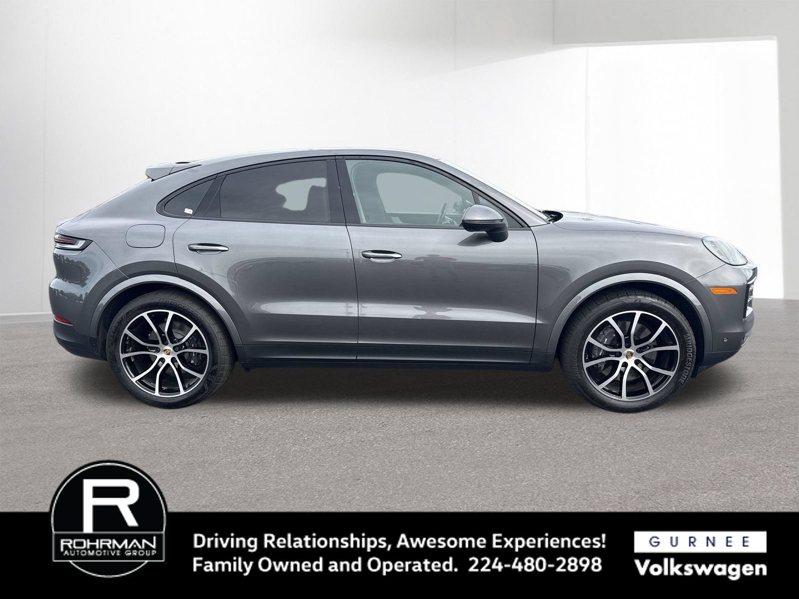 Used 2024 Porsche Cayenne Coupe AWD/4WD image 10
