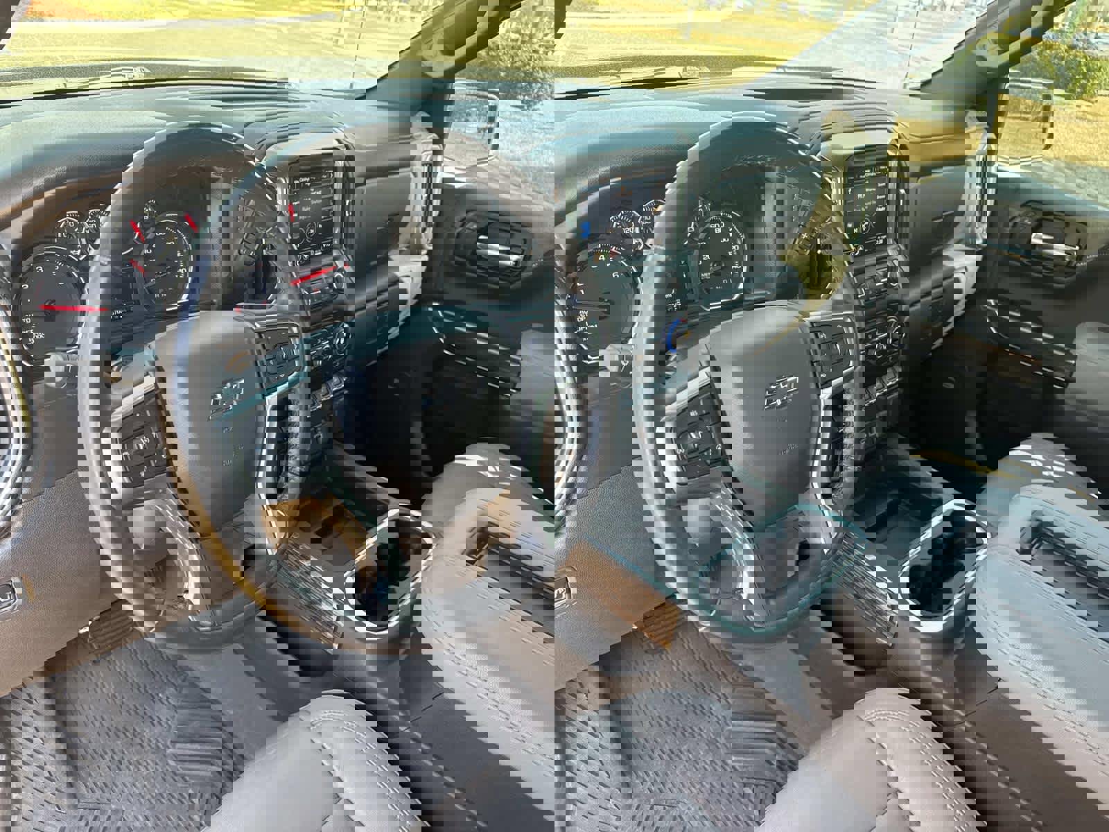 Used 2020 Chevrolet Silverado 1500 LT Trail Boss image 20