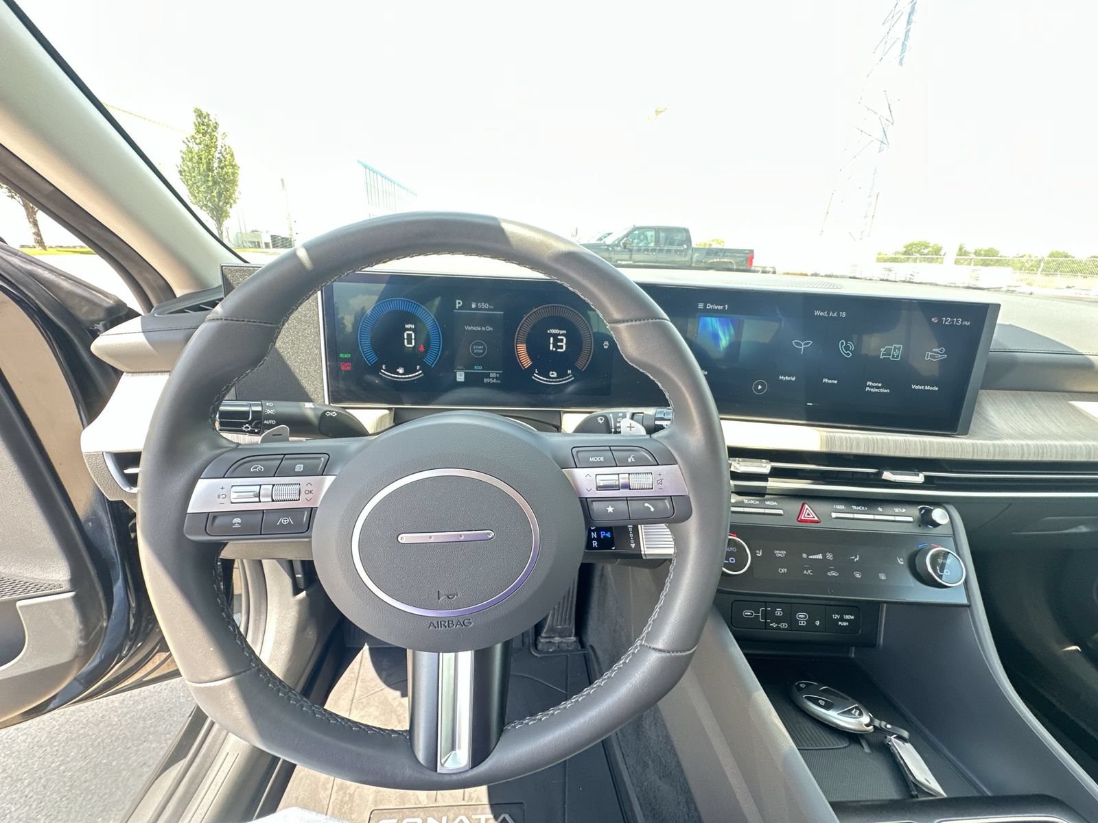 Used 2025 Hyundai Sonata SEL FWD image 11